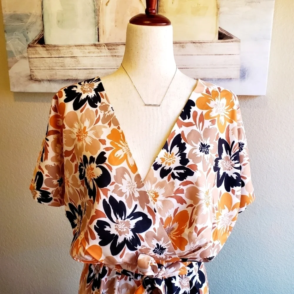 ALEXIA ADMOR | Iris Dolman Sleeve Faux-Wrap Dress in Beige Floral sz 3X